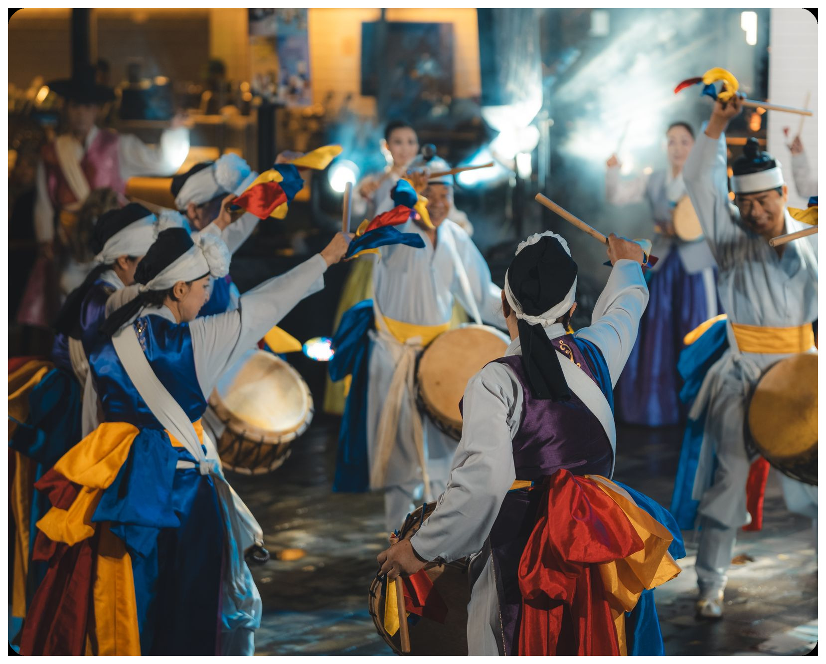 traditional musicians instruments from korea greece argentina dancing folklore groups plaza belluga summer